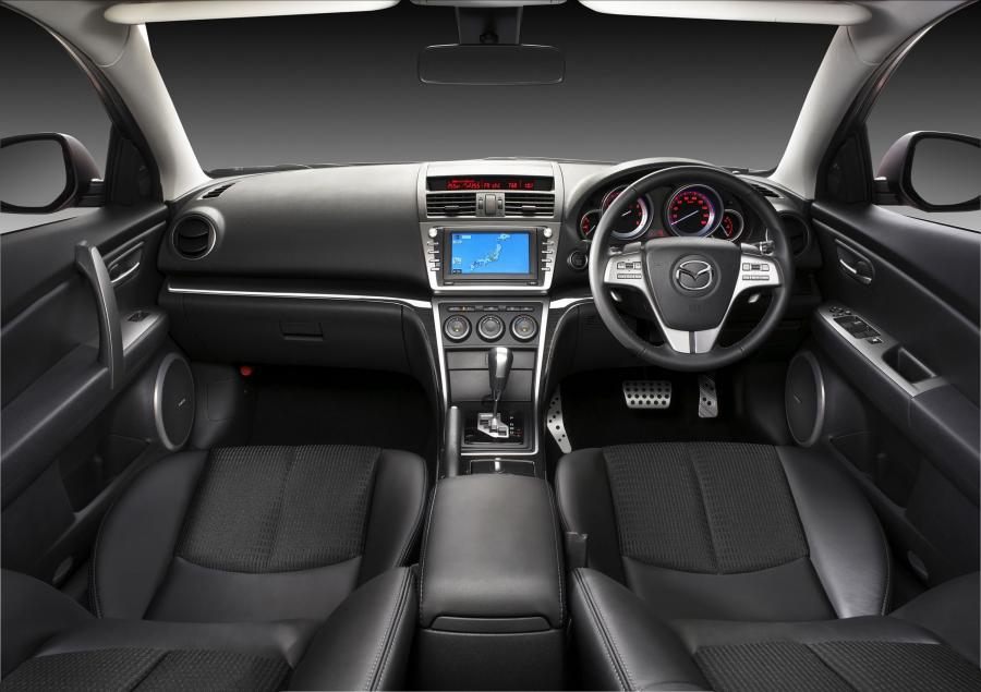  Mazda Atenza 2008 года  (фото 3 из 5)